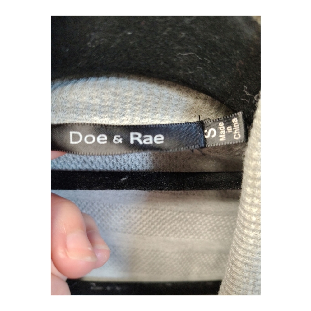 Doe & Rae Cardigan - Picture 3 of 6